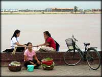 Riverside snacking